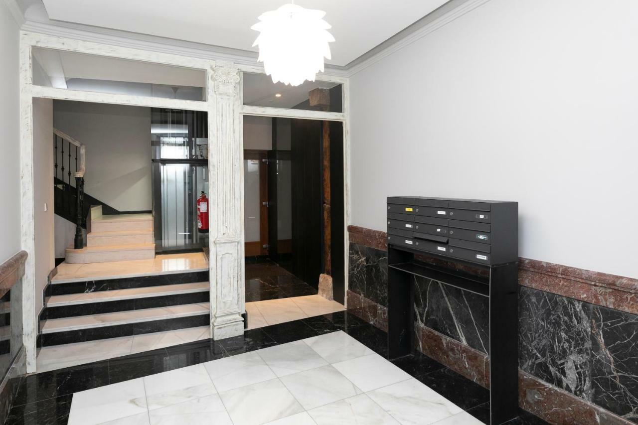 Atuaire Home Preciosa Vivienda Vistas A La Catedral Parking Incluido Burgo Exterior foto